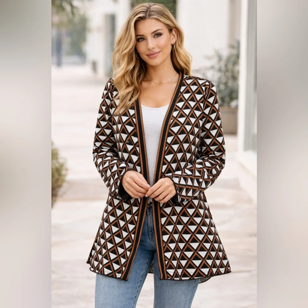 Belle by Belldini Geometric Print Sweater - L - Picture 1 of 10